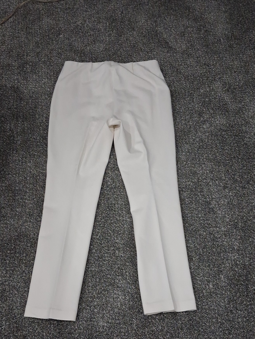 Chico's So Slimming Juliette Tummy Control Pull On Style Knit Pants Size 1R / 8 - Picture 2 of 2